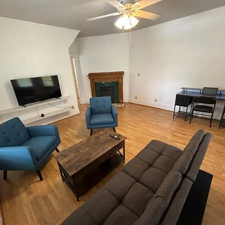 2Nd Floor Suite, Close To Isu, Mill, & Downtown